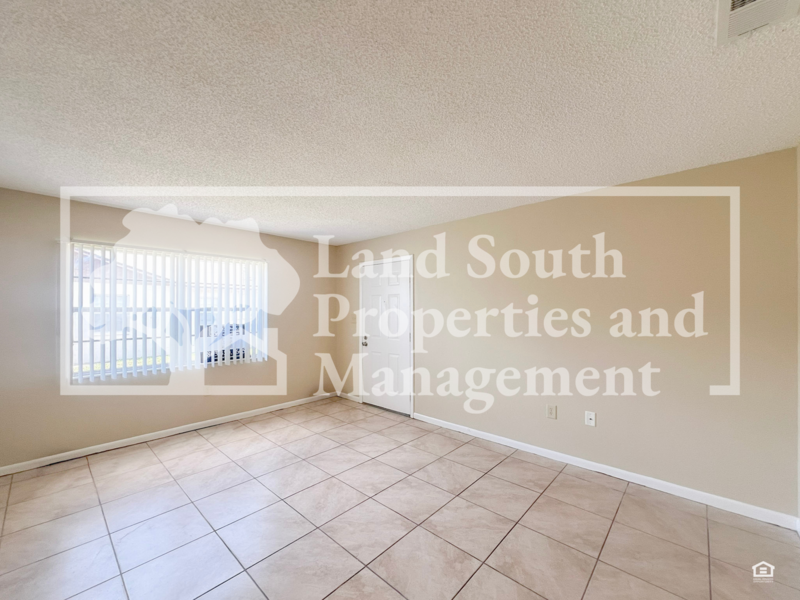 5827 Charlton Dr #5825-5827 - Photo 5 of 15