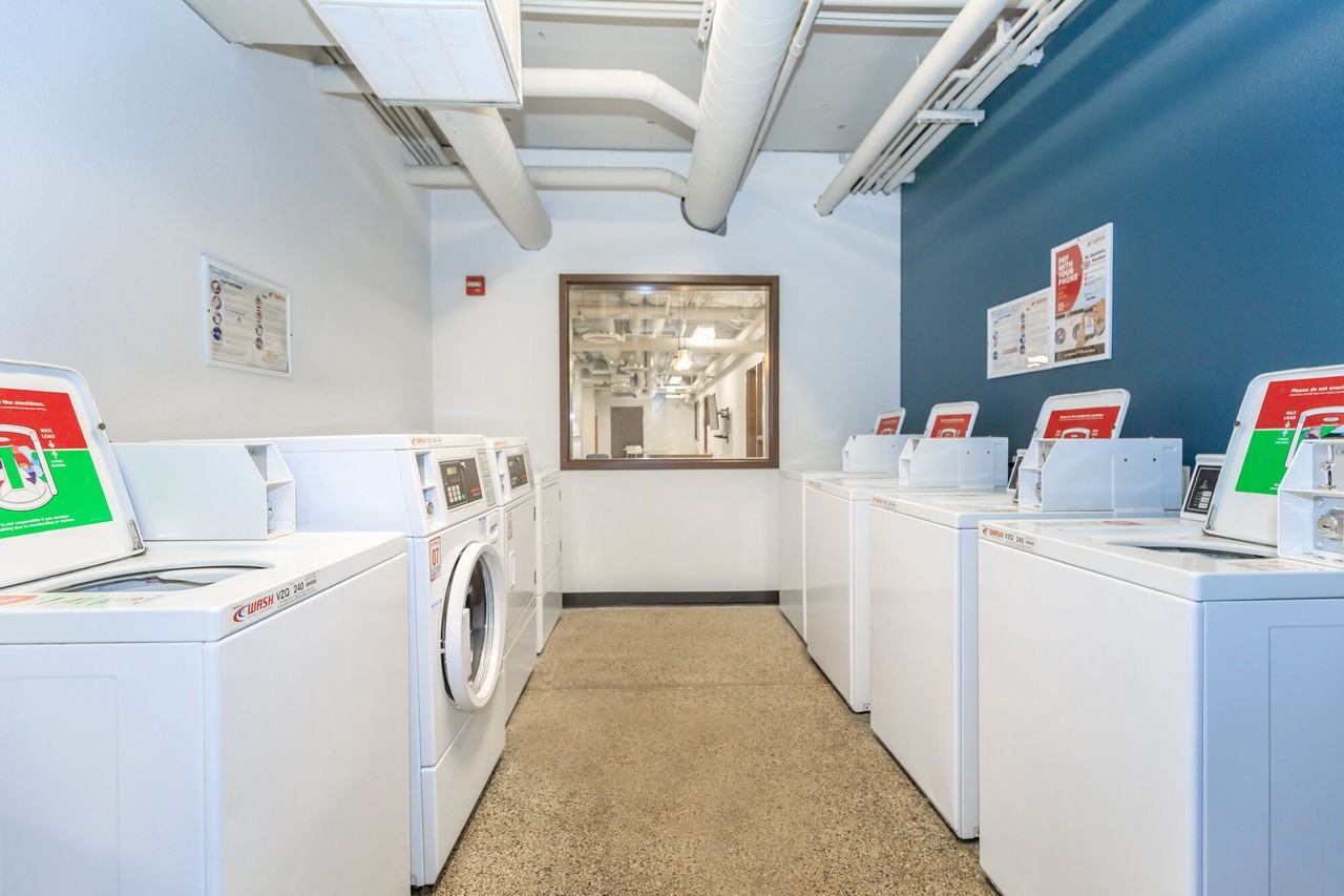 Exchange At 104 - Photo 6 of 31