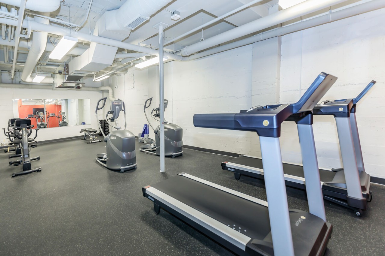 Exchange At 104 - Photo 7 of 31