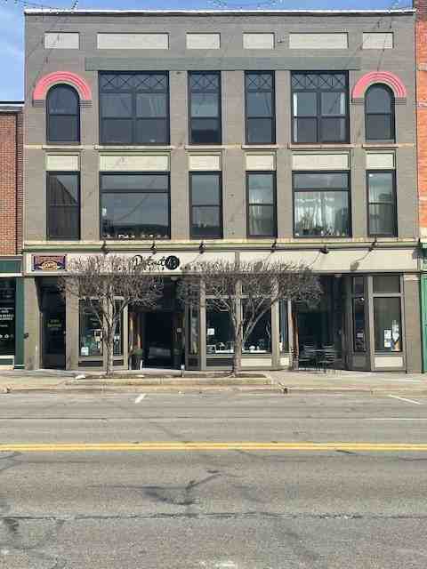 Newberry Lofts - Photo 3 of 6