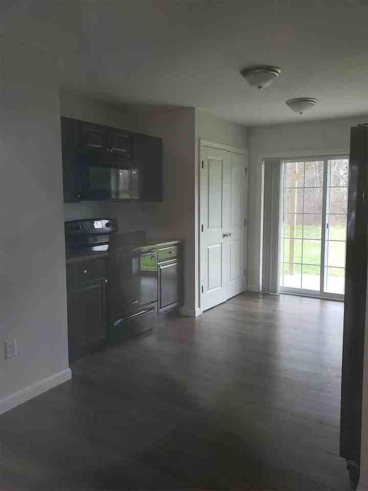 40 Horseback Road - Photo 3 of 18