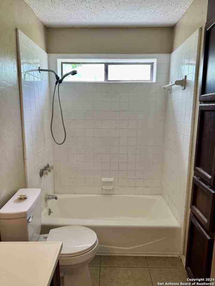 10531 Starcrest Drive - Photo 2 of 4