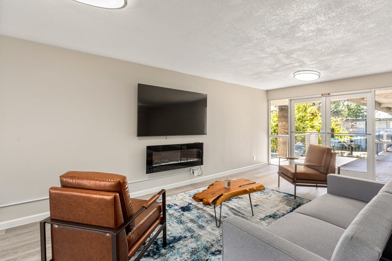 Metro at Downtown Mesa/ 123 North Robson - Photo 4 of 50