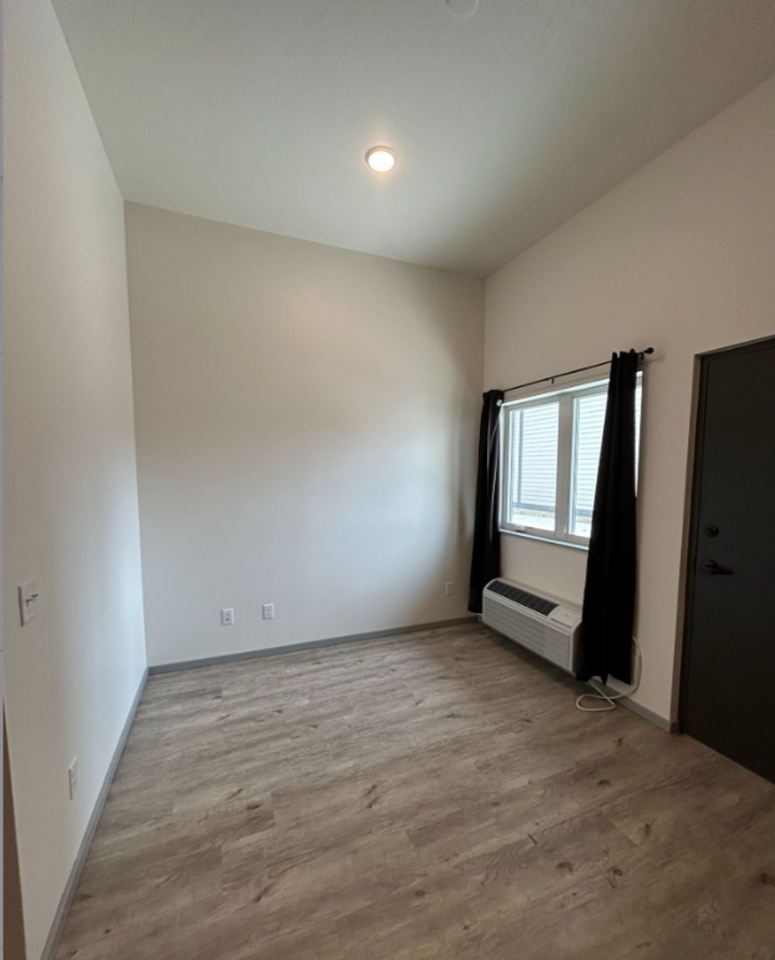 STP Group, LLC (ROK) - Photo 5 of 10