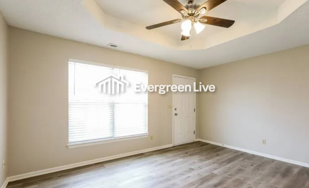 902 Johnson Cir - Photo 3 of 14