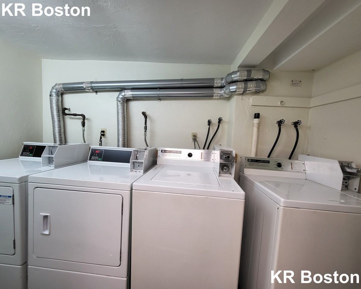 Gordon St. & Commonwealth Ave. #G2 - Photo 7 of 27