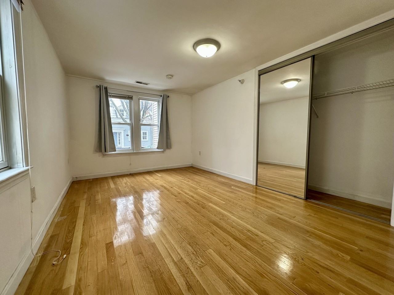 89 Spring St #3 - Photo 3 of 9