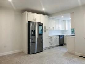 31 Middle St #A - Photo 1 of 1