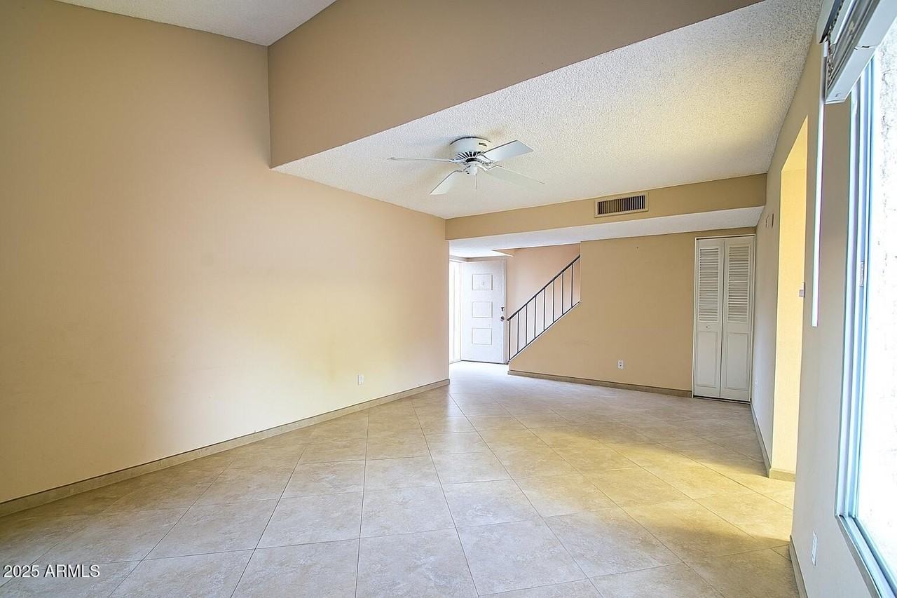 6018 N 79th St - Photo 5 of 24