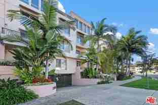 2111 S Beverly Glen Blvd #PH4 - Photo 1 of 1