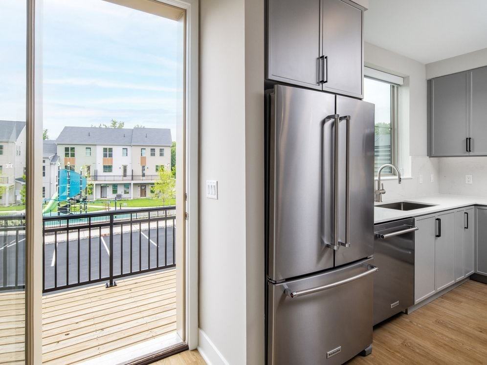 Avalon Wayne - Photo 4 of 28