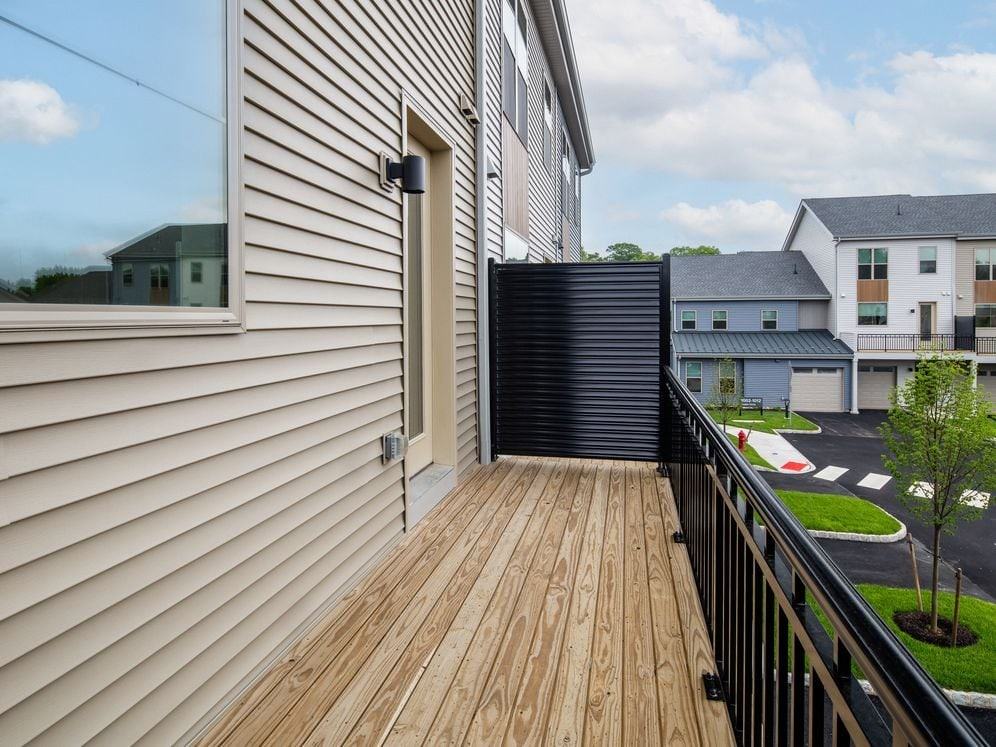 Avalon Wayne - Photo 5 of 28