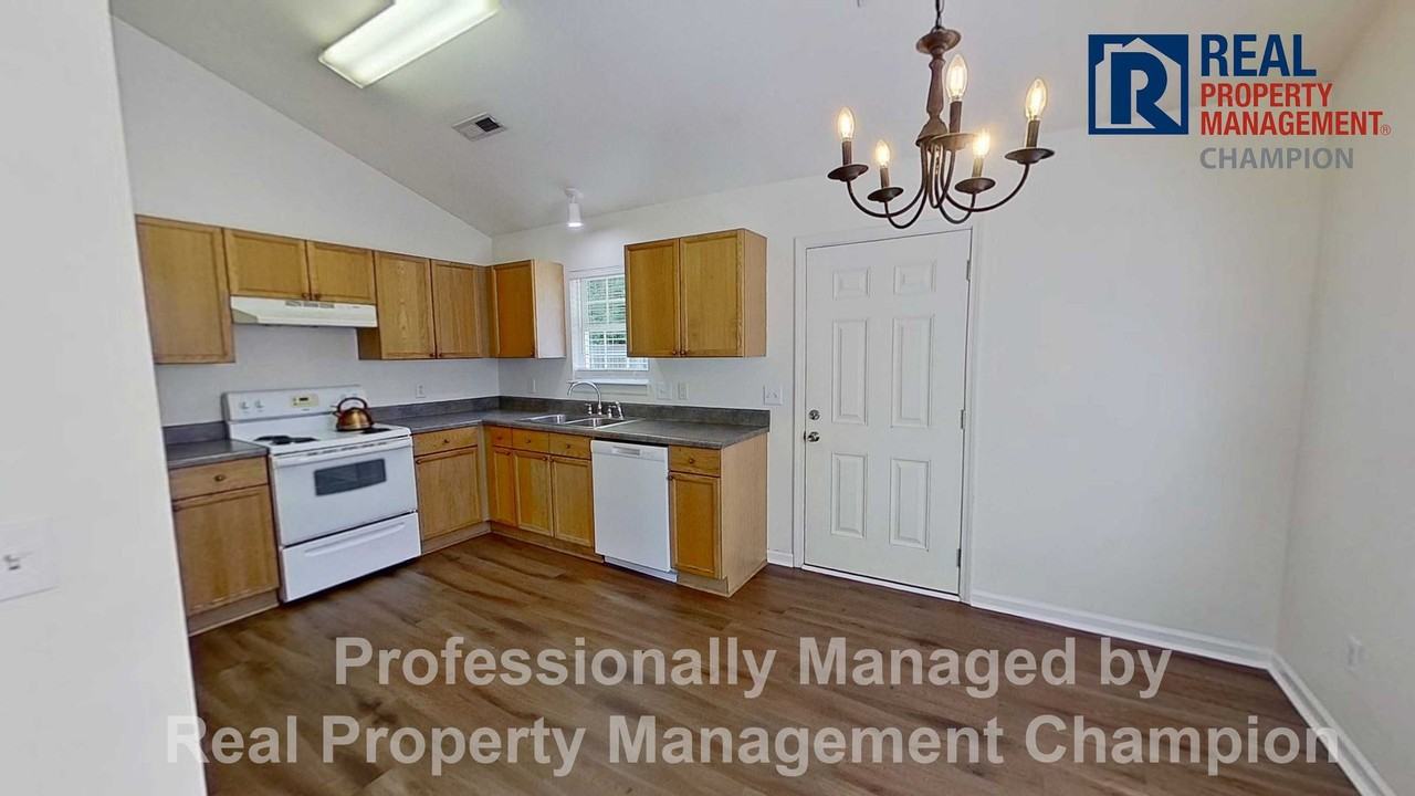 4228 Sunglow Dr - Photo 5 of 20