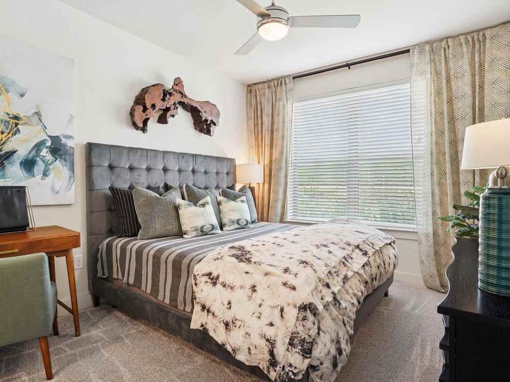 Avalon Castle Hills - Photo 6 of 46