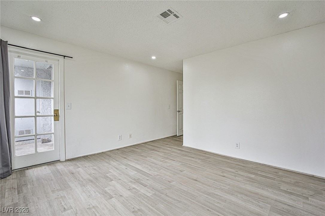 5187 Caliente St #96 - Photo 5 of 12