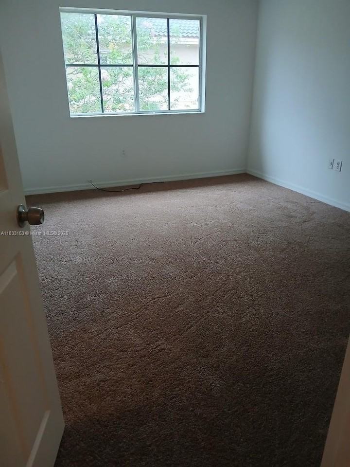 1909 Southwest 60th Avenue #1909 - Photo 6 of 19