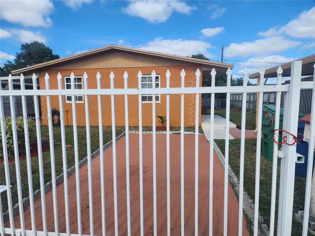 4447 Nw 169th Ter - Photo 2 of 19