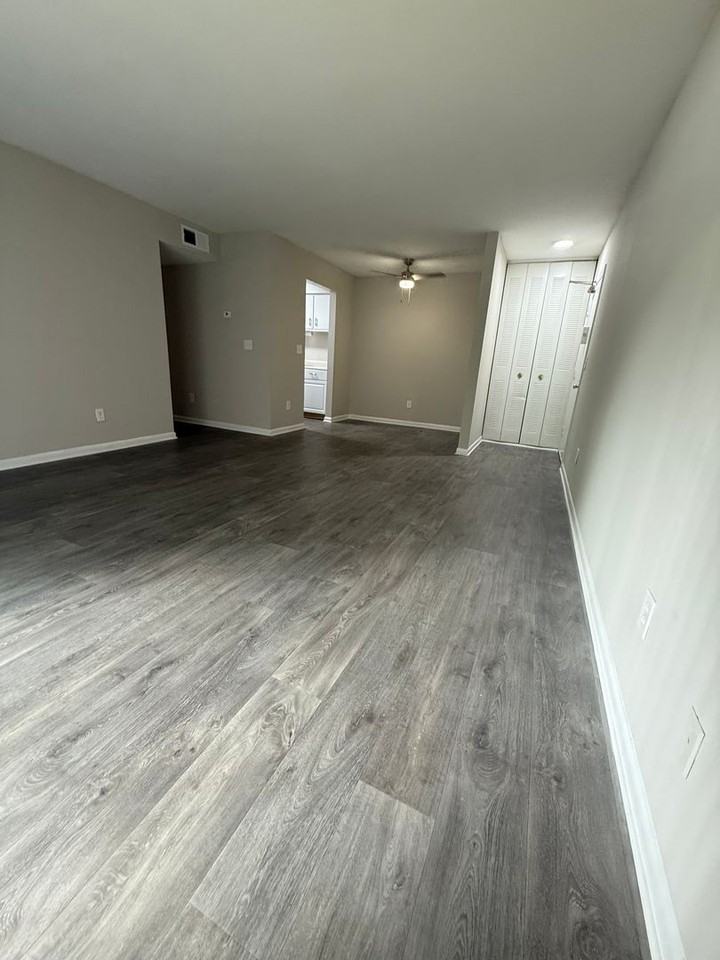 220 Orchard Trace Ln #2 - Photo 3 of 12