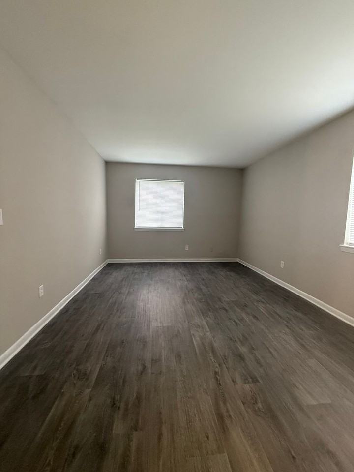 220 Orchard Trace Ln #2 - Photo 5 of 12
