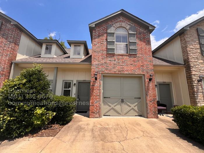 1205 Tuscany Cir - Photo 2 of 32