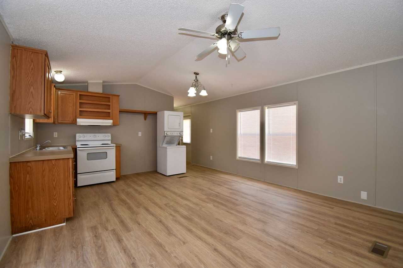 Kathryn Lane MHP - Photo 2 of 33