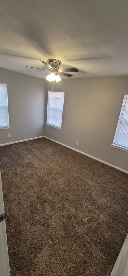 701 W Clara Ave #NA - Photo 2 of 7