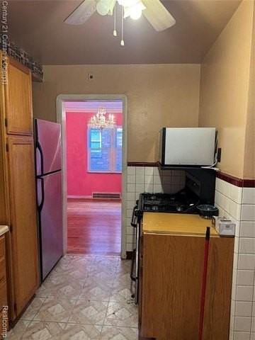 4046 Tyler St - Photo 7 of 15