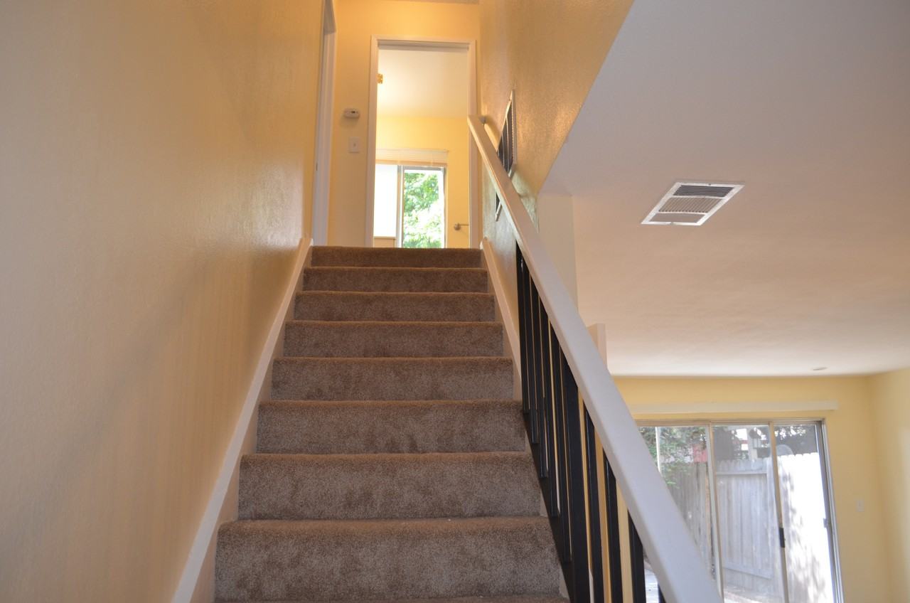 759 Valley Green Dr #NA - Photo 4 of 25