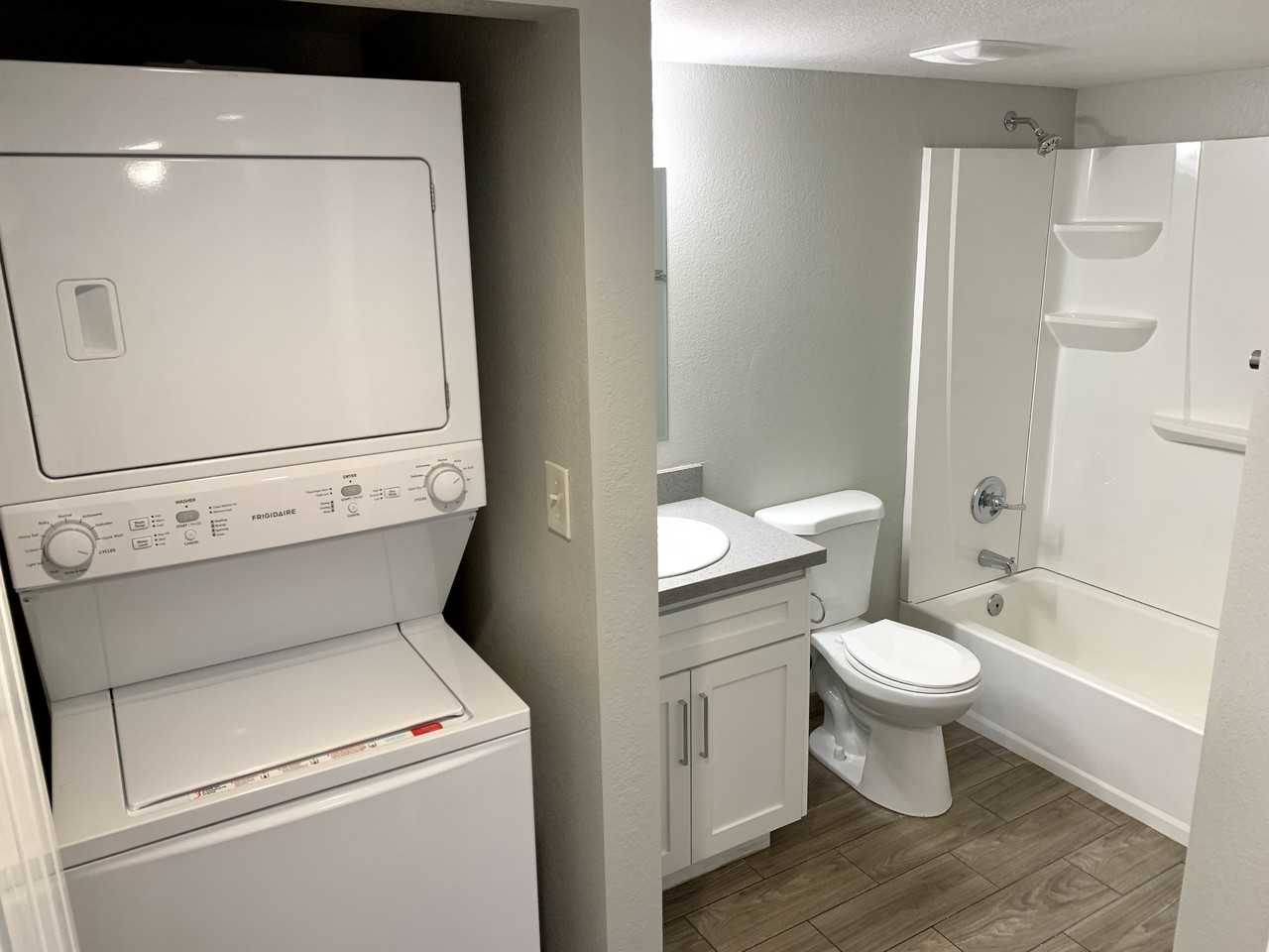 3109 N 36th St #9 - Photo 5 of 32