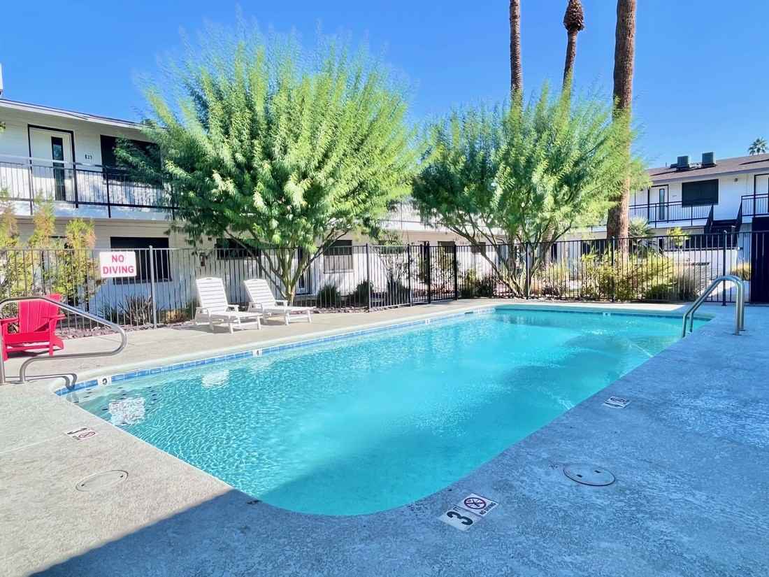 3031 N 36th St #21 - Photo 2 of 32