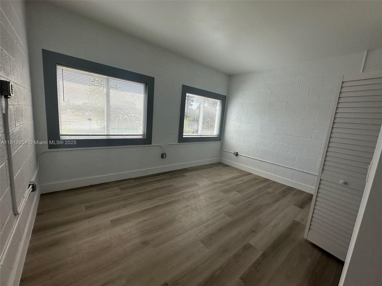 3300 Nw 19th Ave #NA - Photo 7 of 10