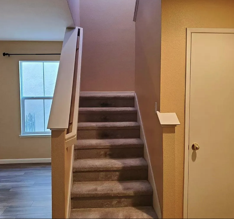 3034 Roadrunner Dr #NA - Photo 2 of 8