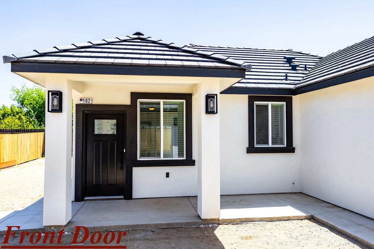 590 N Lincoln Ave #NA - Photo 2 of 30