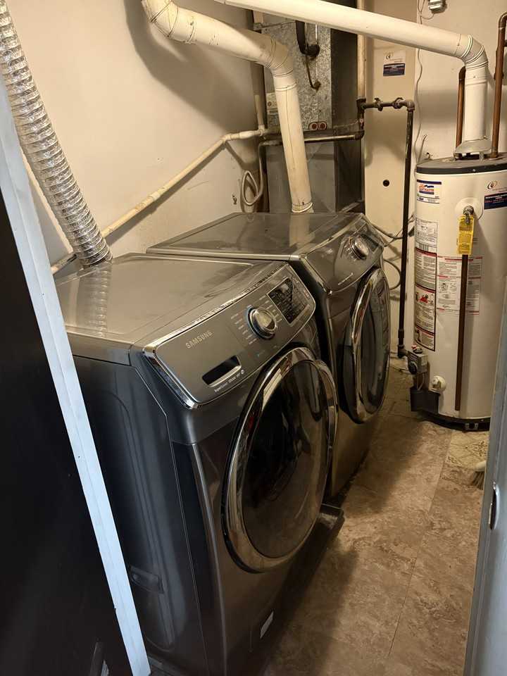 48 Dover Dr #48 - Photo 3 of 8