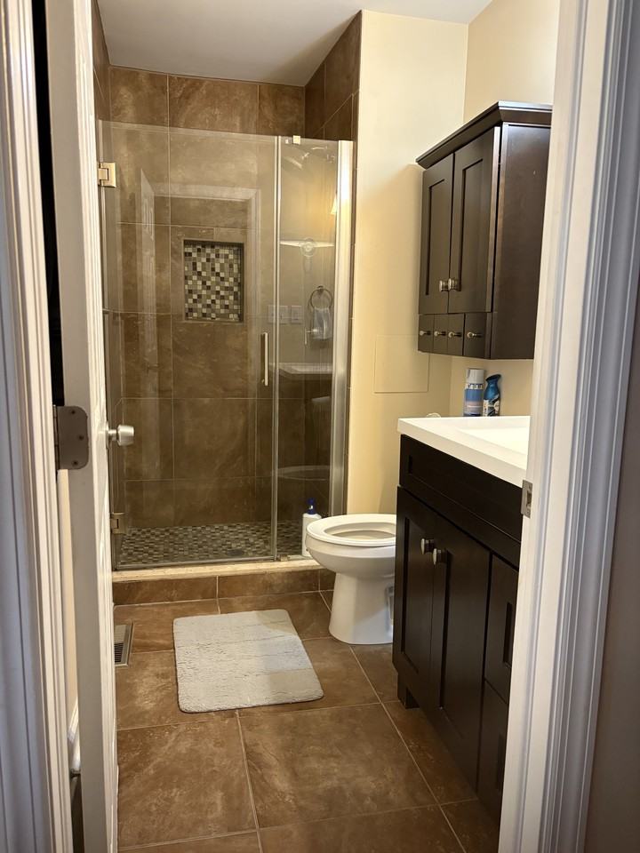48 Dover Dr #48 - Photo 4 of 8
