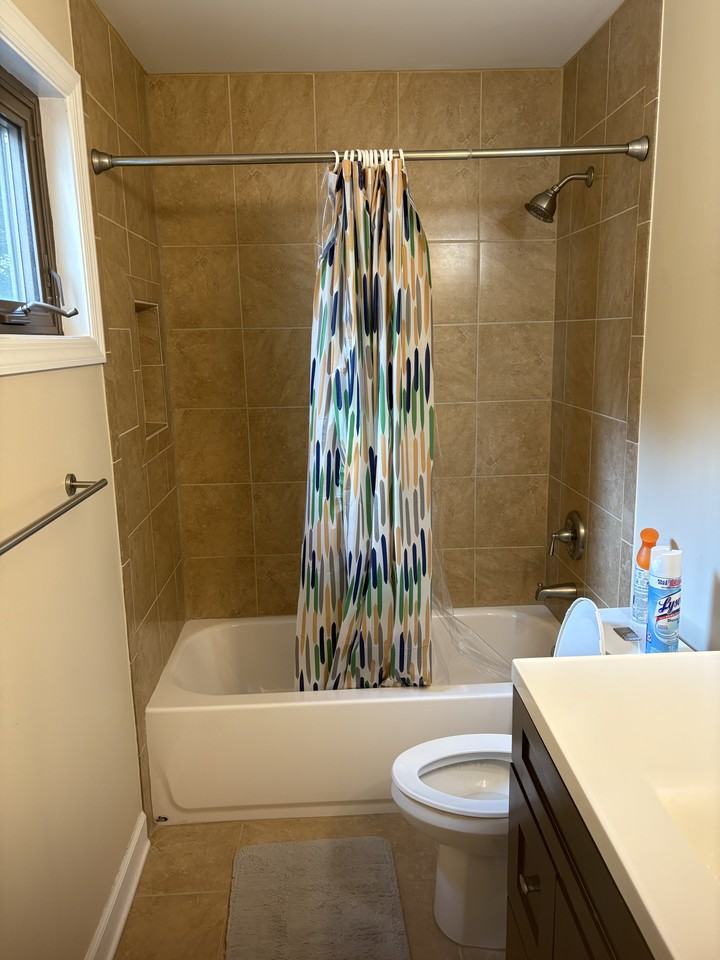 48 Dover Dr #48 - Photo 6 of 8