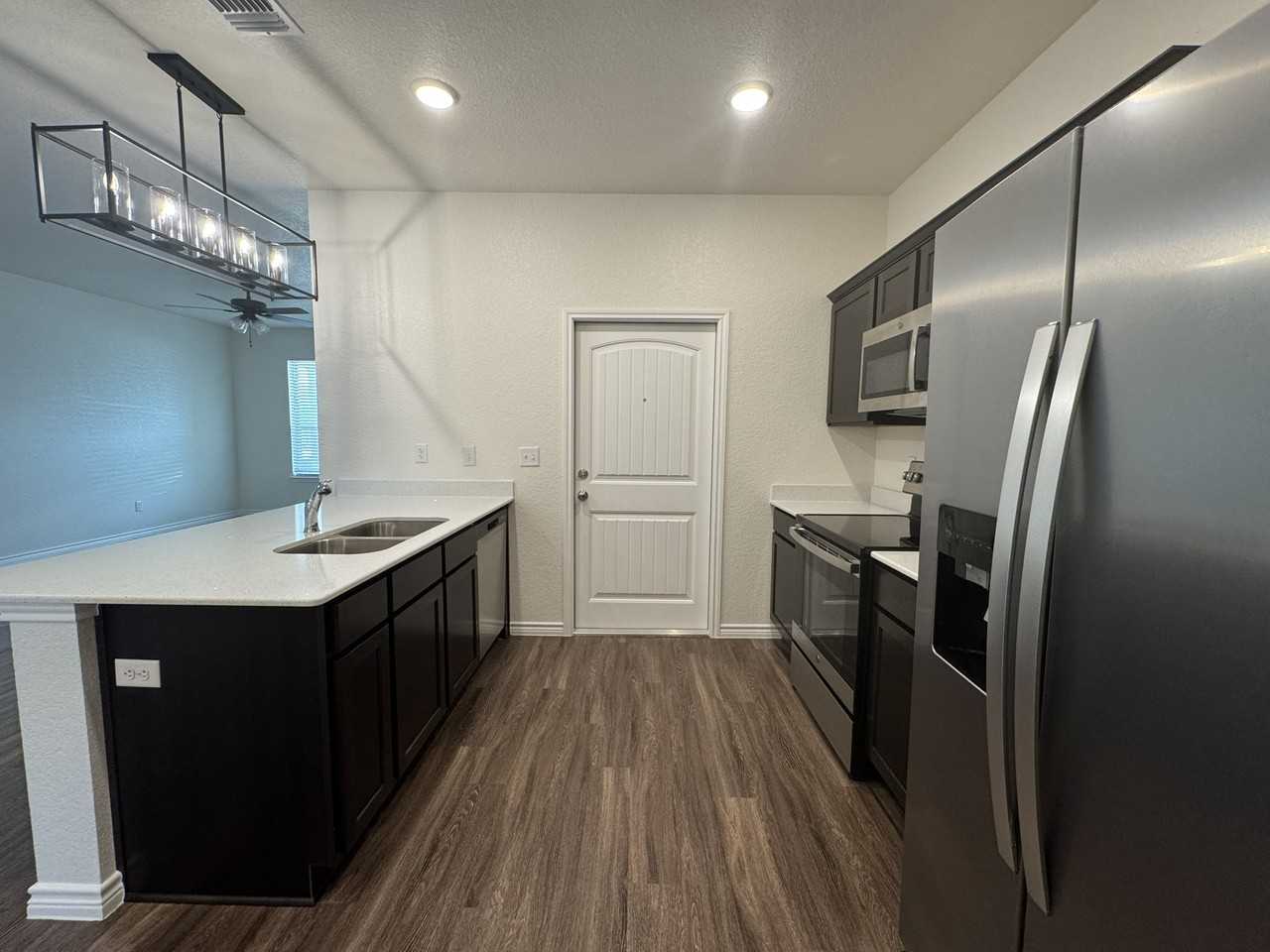 5205 Rose Garden Loop #5205 - Photo 3 of 18