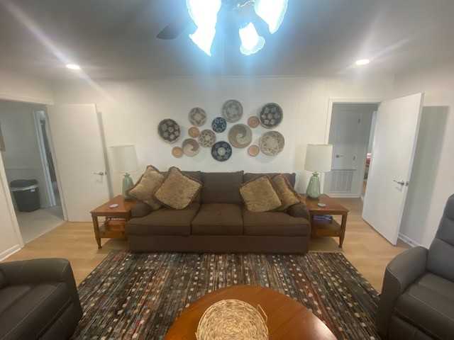 21 Leslie Dr #NA - Photo 2 of 11