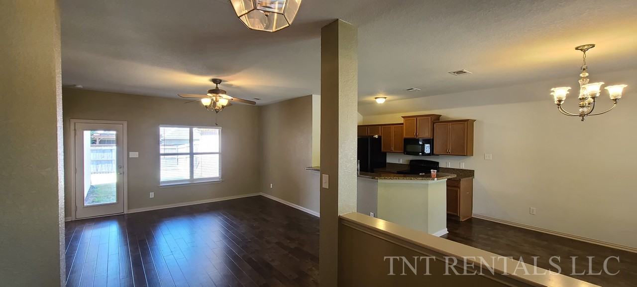 224 Audobon Ln #NA - Photo 2 of 16