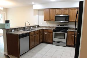 featured image of 1312,1314 White Oak Ln