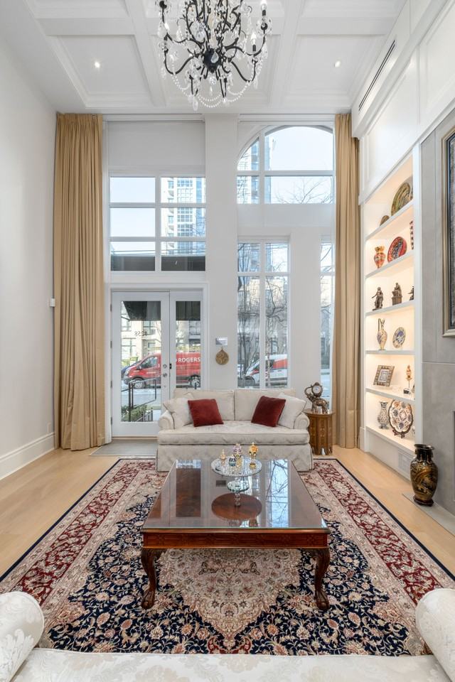 1258 Richards Street - Photo 2 of 33