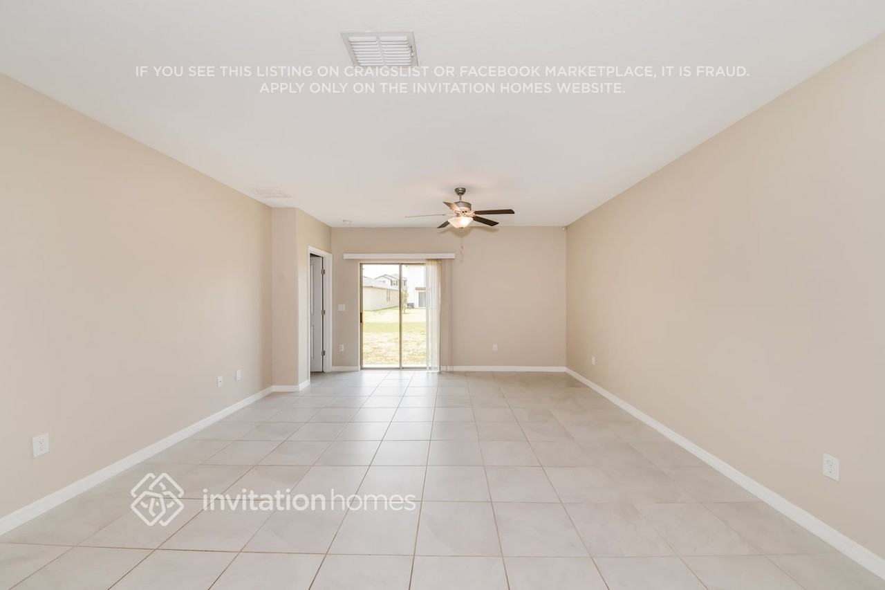 2207 Jungle Dr - Photo 4 of 18