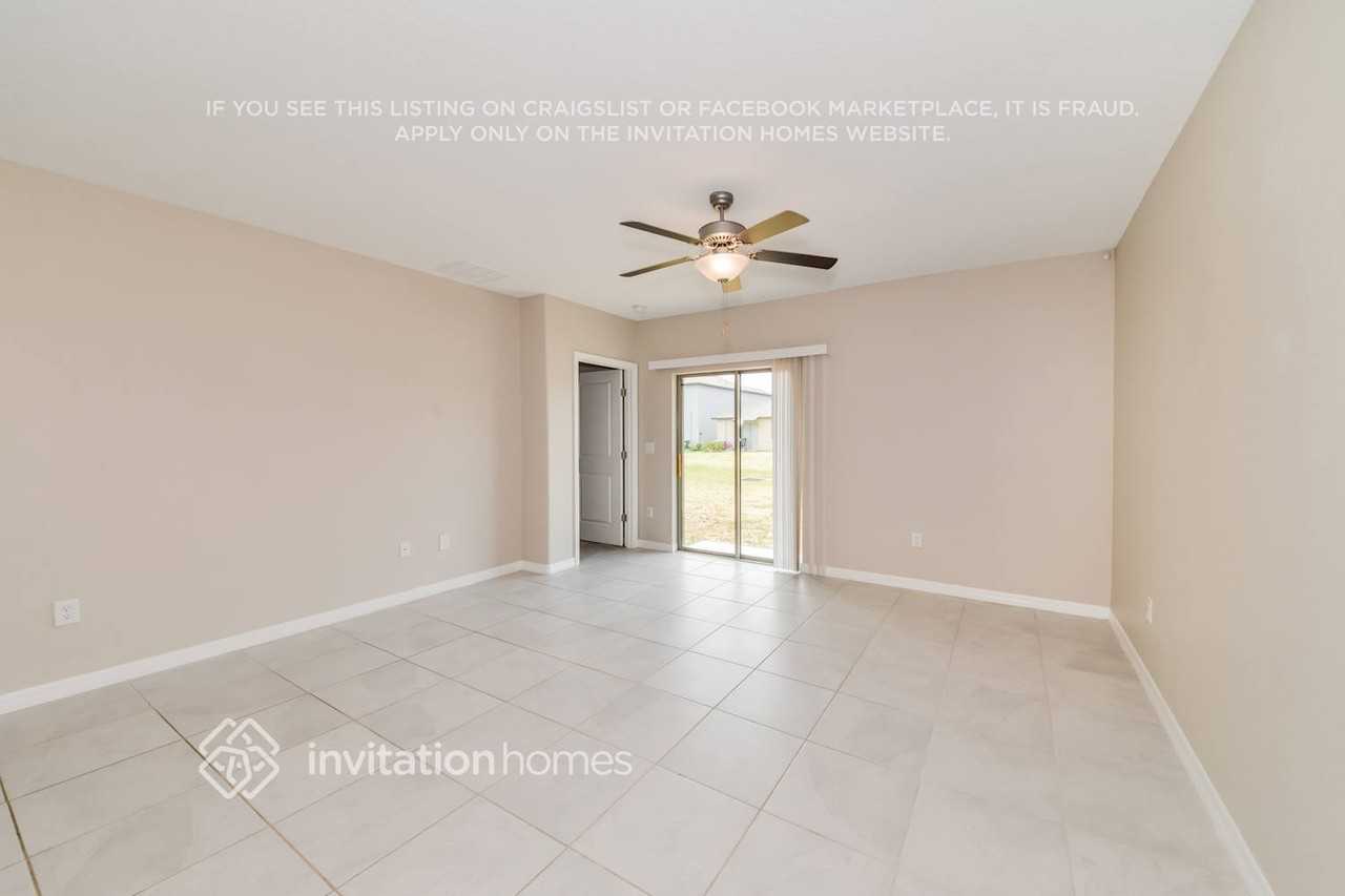 2207 Jungle Dr - Photo 5 of 18