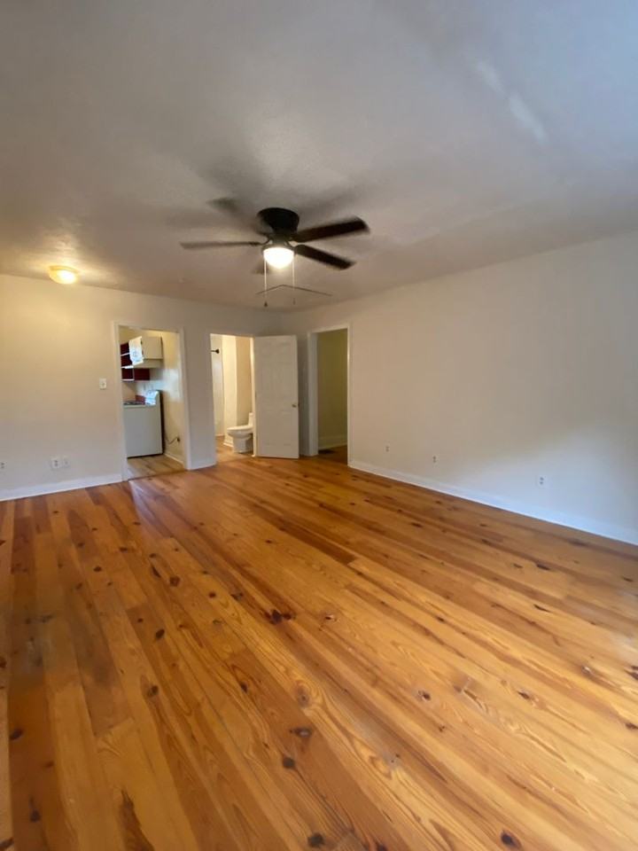 285 N Rocksprings St - Photo 5 of 14