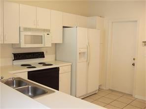 3726 San Simeon Cir - Photo 3 of 21