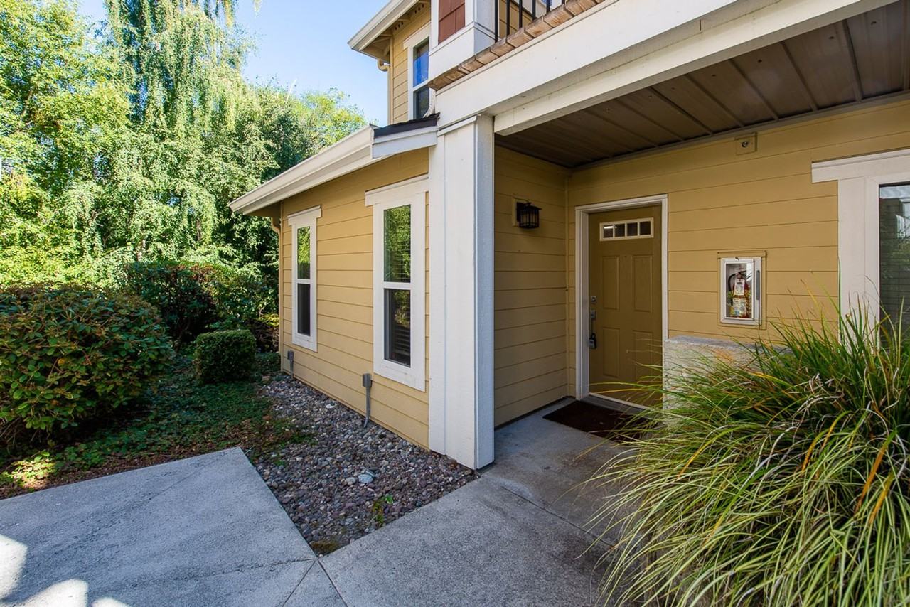 5551 Lakemont Blvd Se #1101