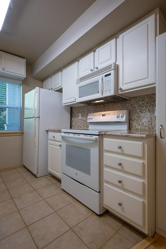 5551 Lakemont Blvd Se #1101 - Photo 5 of 15