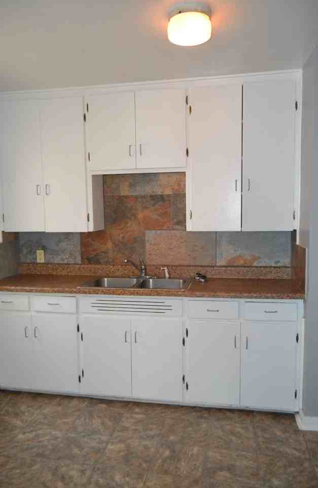 709 Northside Dr - Photo 5 of 11