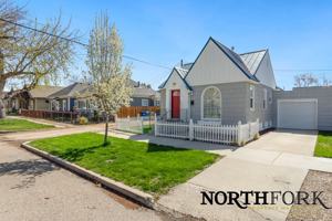 featured image of 208 N 18th St