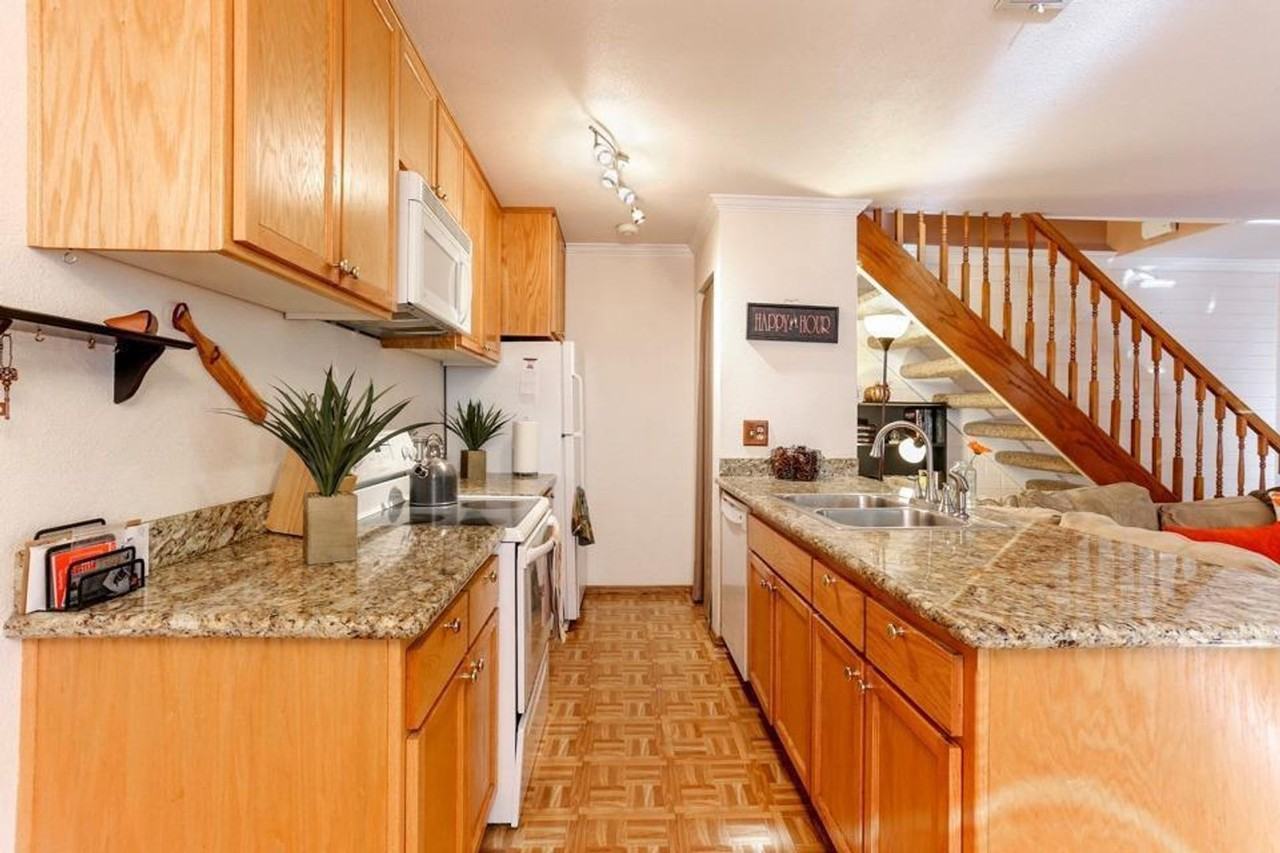 5137 Connecticut Dr - Photo 5 of 13